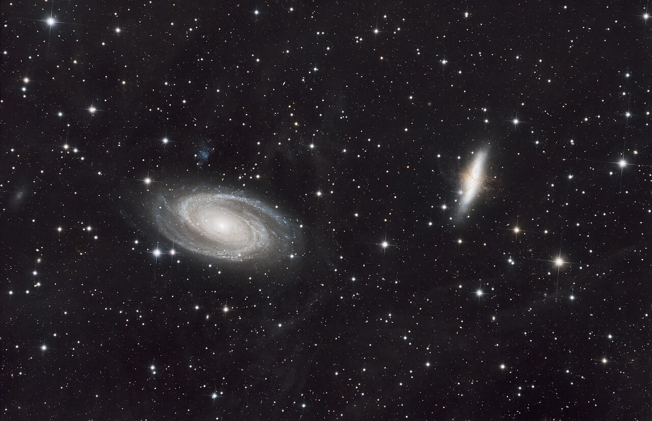 M81 — Galaxia lui Bode